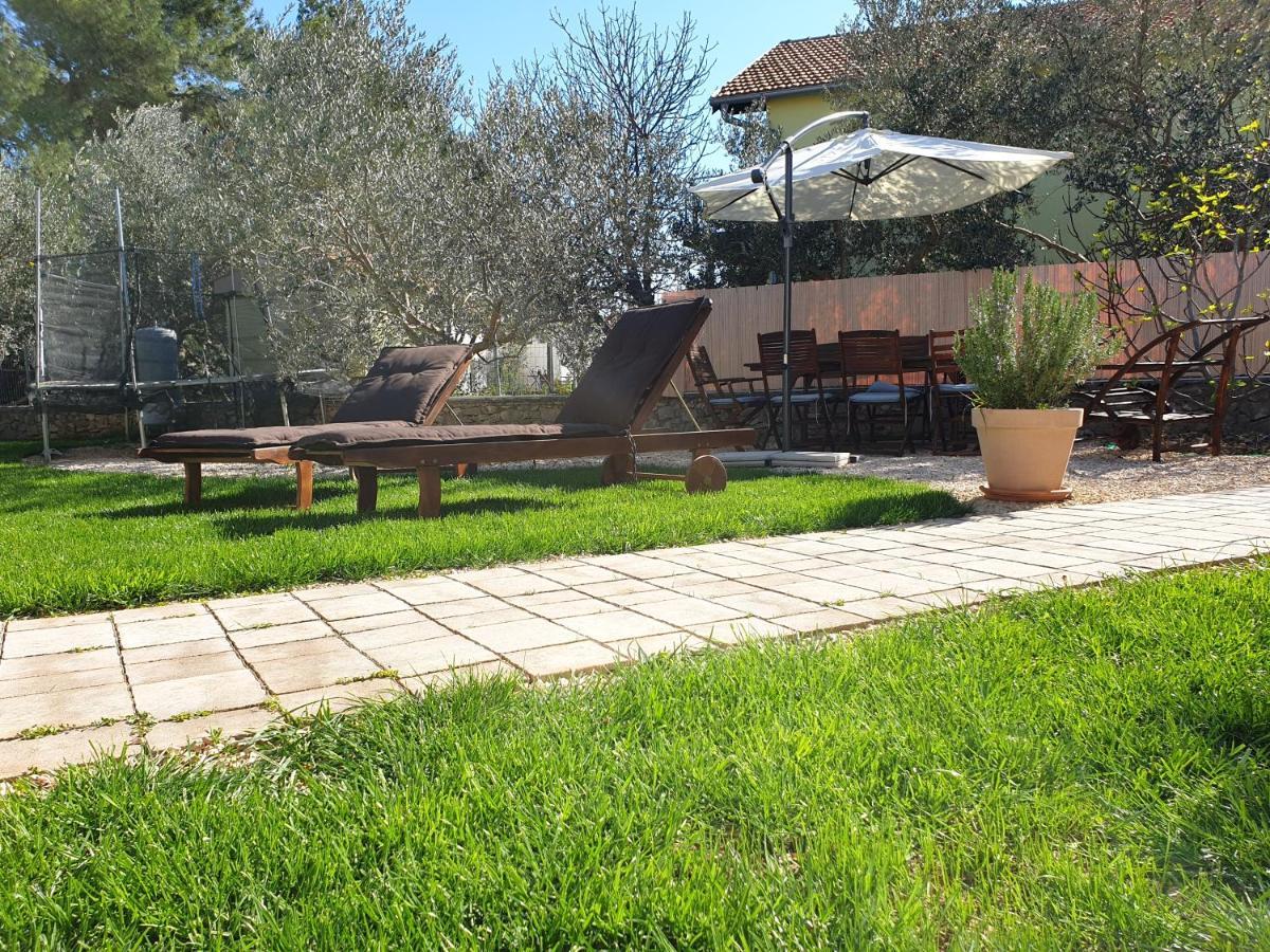 Fyaka Loft Apartments Vodice Ngoại thất bức ảnh