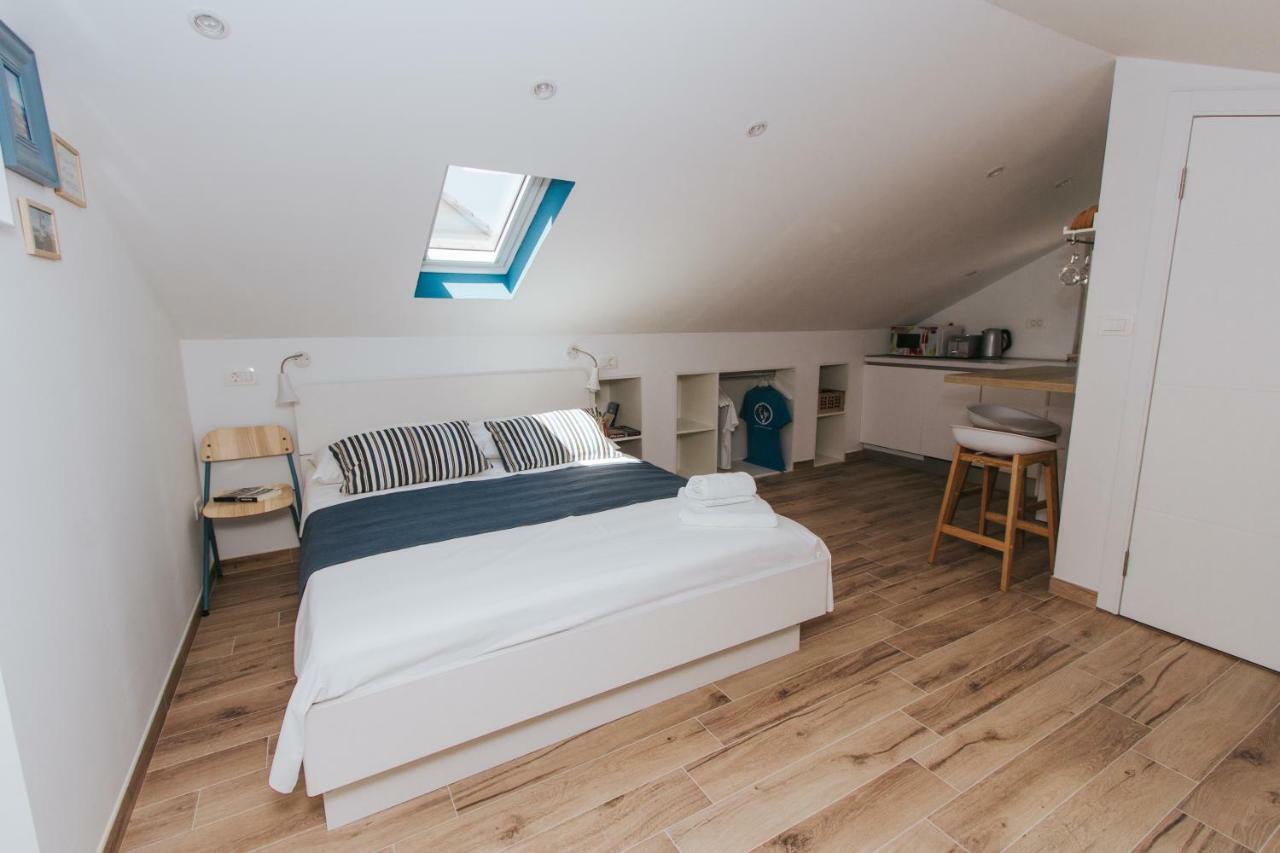 Fyaka Loft Apartments Vodice Ngoại thất bức ảnh