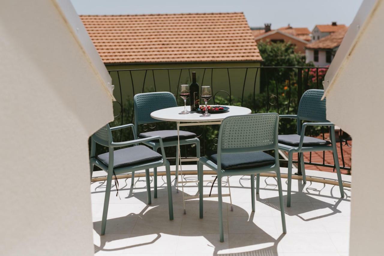 Fyaka Loft Apartments Vodice Ngoại thất bức ảnh