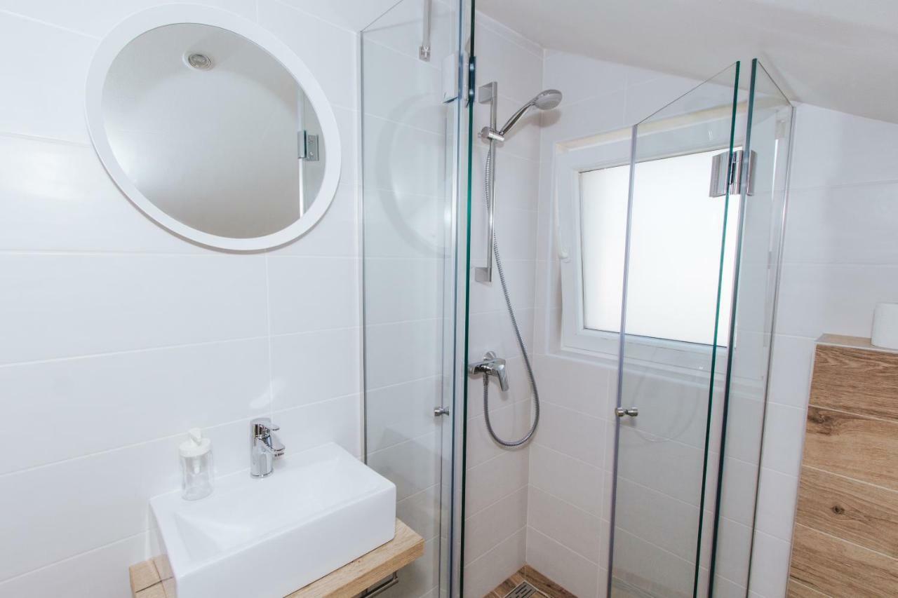 Fyaka Loft Apartments Vodice Ngoại thất bức ảnh